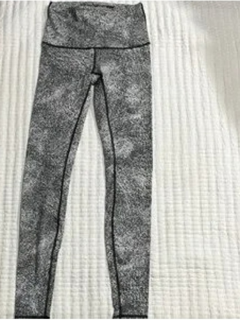High-Waist Gray Marble Leggings